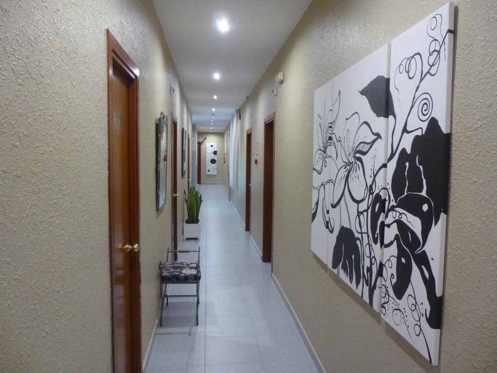 Pension Iznajar Barcelona Exterior foto
