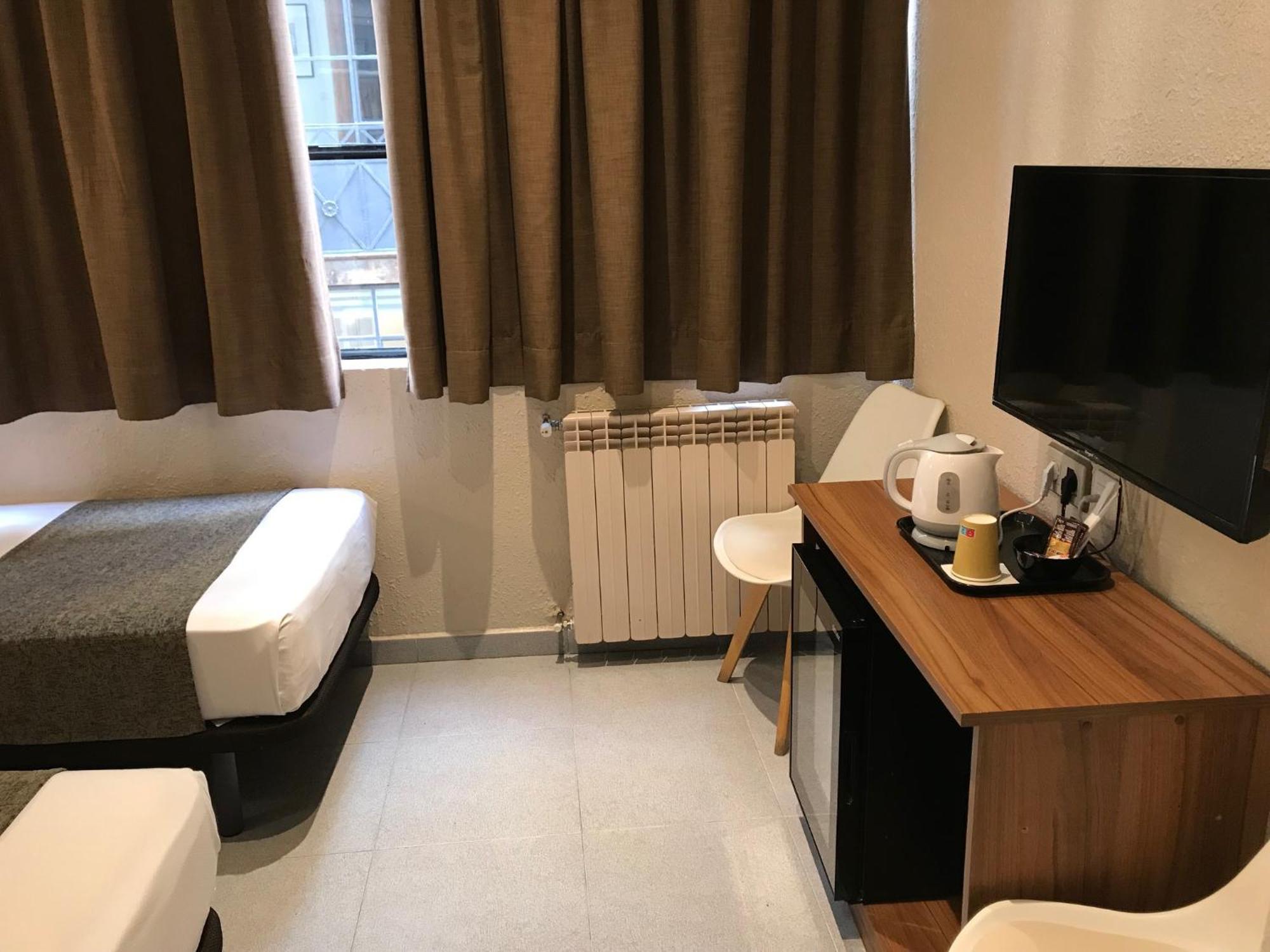 Pension Iznajar Barcelona Exterior foto